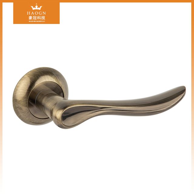 Aluminium Door Handle On Rosette